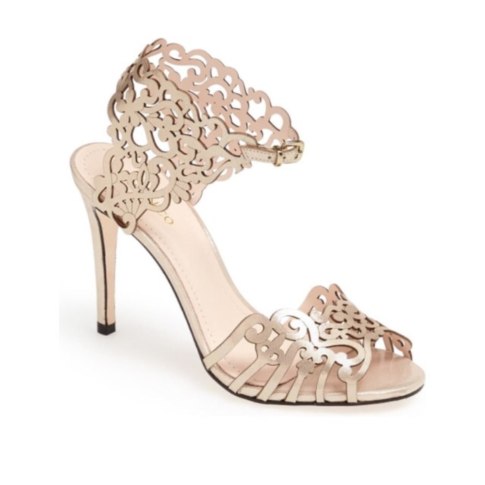 Klub Nico Moxie Laser Cut Sandal in Champagne